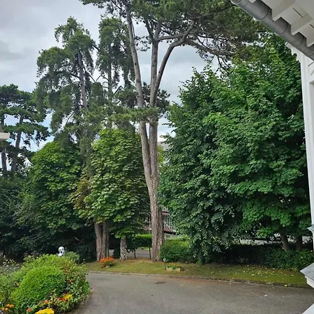 In A 19th Century With Parking Apartment